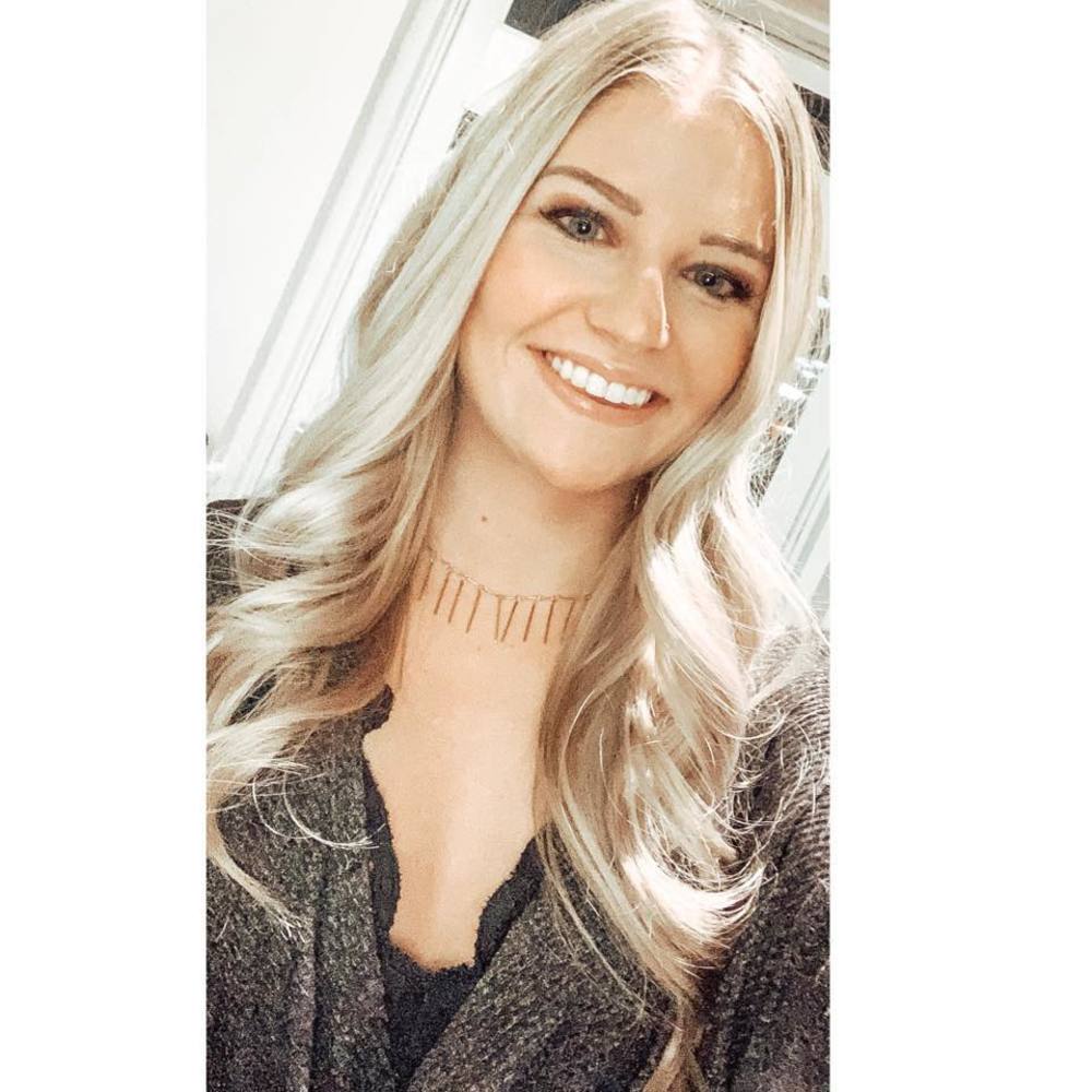 Meet your Posher, Avery